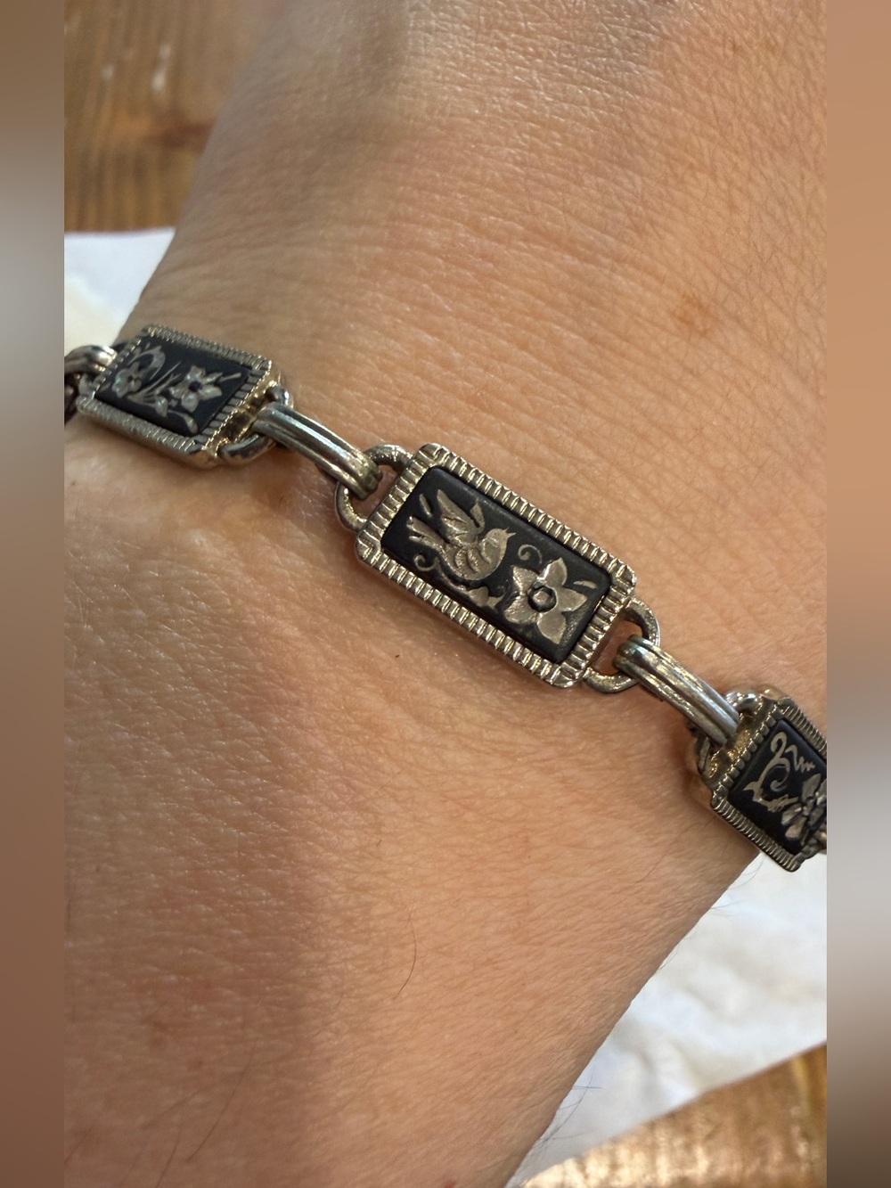 Vintage-Inspired Black and Silver Floral and bird  Link Bracelet